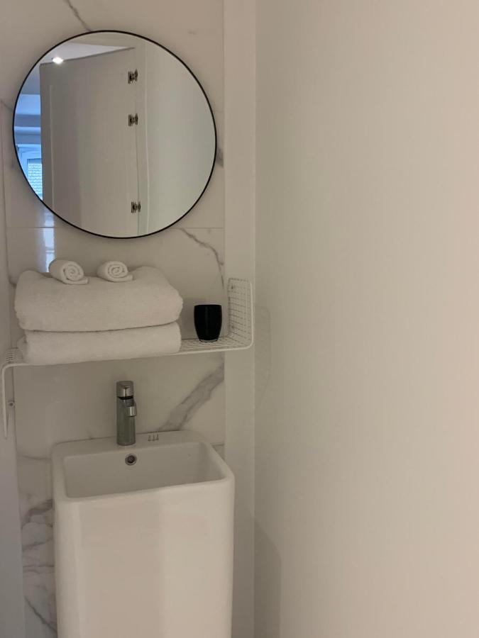Celect'In Lyon Suites Climatisees Skyview Екстериор снимка